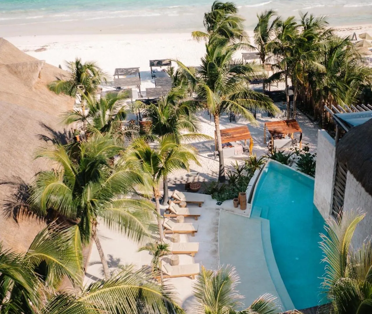 Sherlock - Swim Up Suite & Gym & Beach Club Access Tulum Mexico
